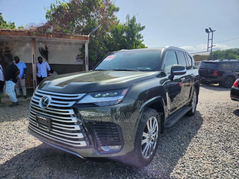 Lexus LX Green - Image 1