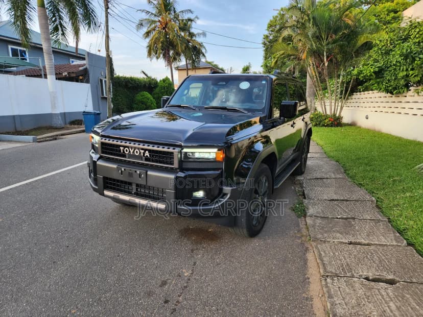 Toyota Land Cruiser Black - Image 1