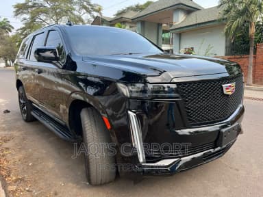 Cadillac Escalade Black thumbnail 1